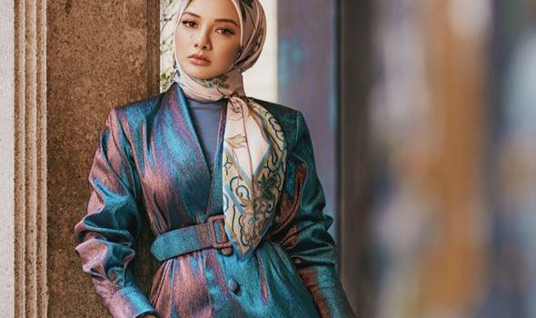 Neelofa luah kesedihan atas nasib Utusan Melayu