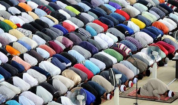 COVID-19: Tiada pembatalan solat Jumaat di Indonesia