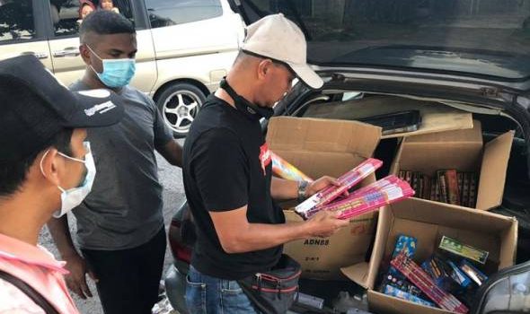 Nak cari wang lebih, tauke durian sanggup jual mercun tanpa permit