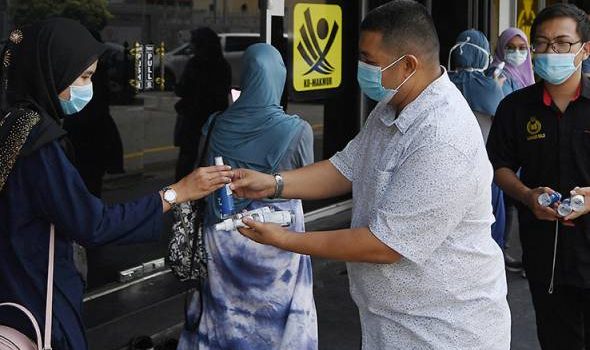 Kurung diri kembali di rumah jika tiada urusan penting di luar