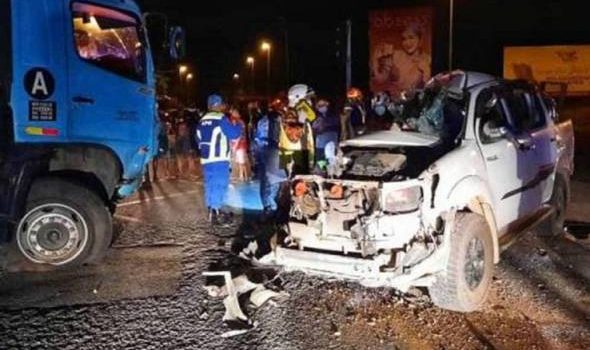 Bapa maut, anak cedera kereta bertembung lori